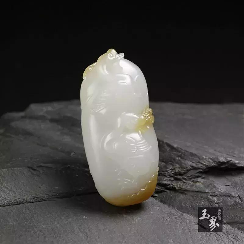 灵巧优雅、诗意游动—玉雕“鹅”
