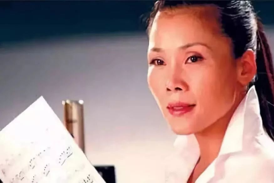 最不该被遗忘的歌手,曾经乐坛的当红一姐