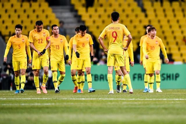 东亚杯国足0:1韩国赛后解析,1-0战胜韩国里皮