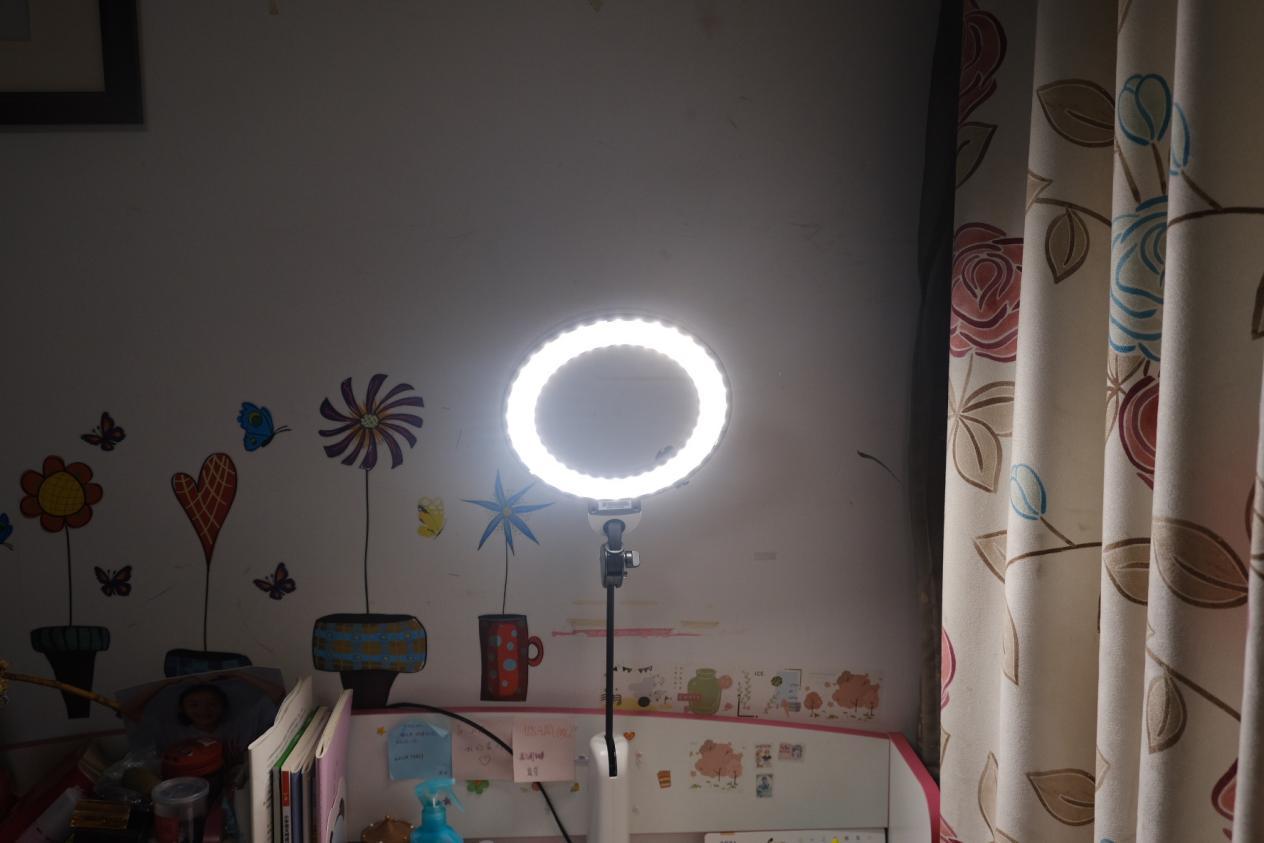 爱德华医生护眼灯安装,爱德华医生护眼灯三档