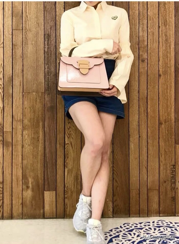 碧昂丝香奈儿,碧昂丝维多利亚