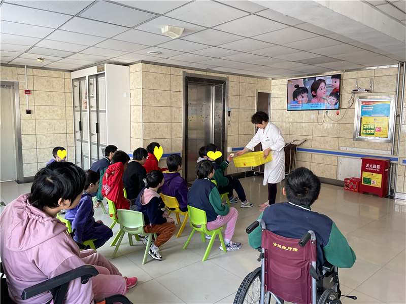 兰州市儿童福利院萌娃抗疫情，运动不能停，“宅家”多锻炼，健康快乐行