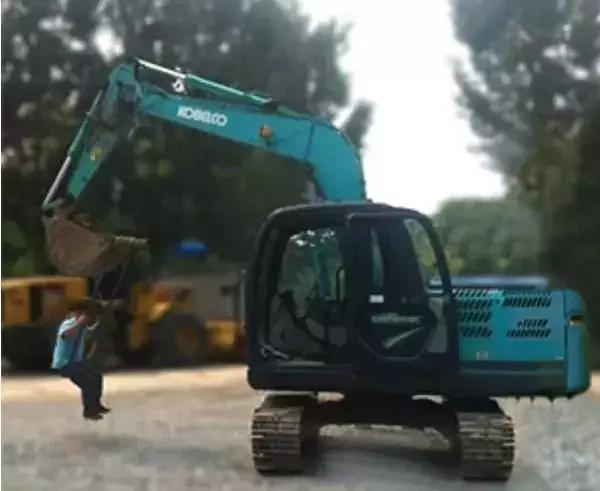 开挖机到底有没有必要,有谁能够理解开挖机的悲哀