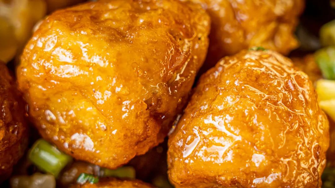 「卤林少堂主」2岁生日“虎”出新招，新品5元吃