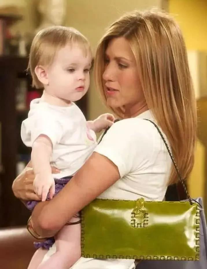 快来get这款潮酷腋下包吧,腋下包轻奢小众lisa