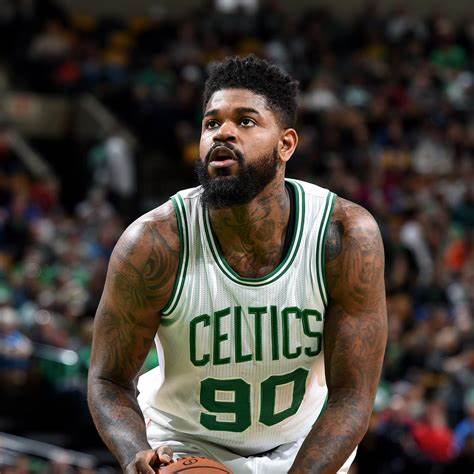 冷门的球星球衣,阿泰湖人球衣号码