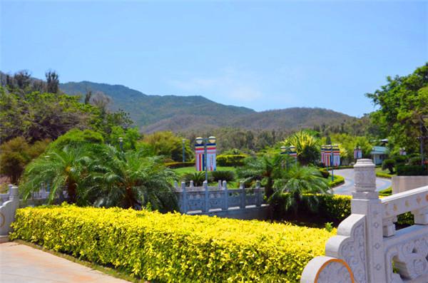 重庆到三亚怎么去最便宜,重庆到三亚途经哪些旅游城市