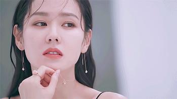 别被孙艺珍骗了,她才不是什么小白兔