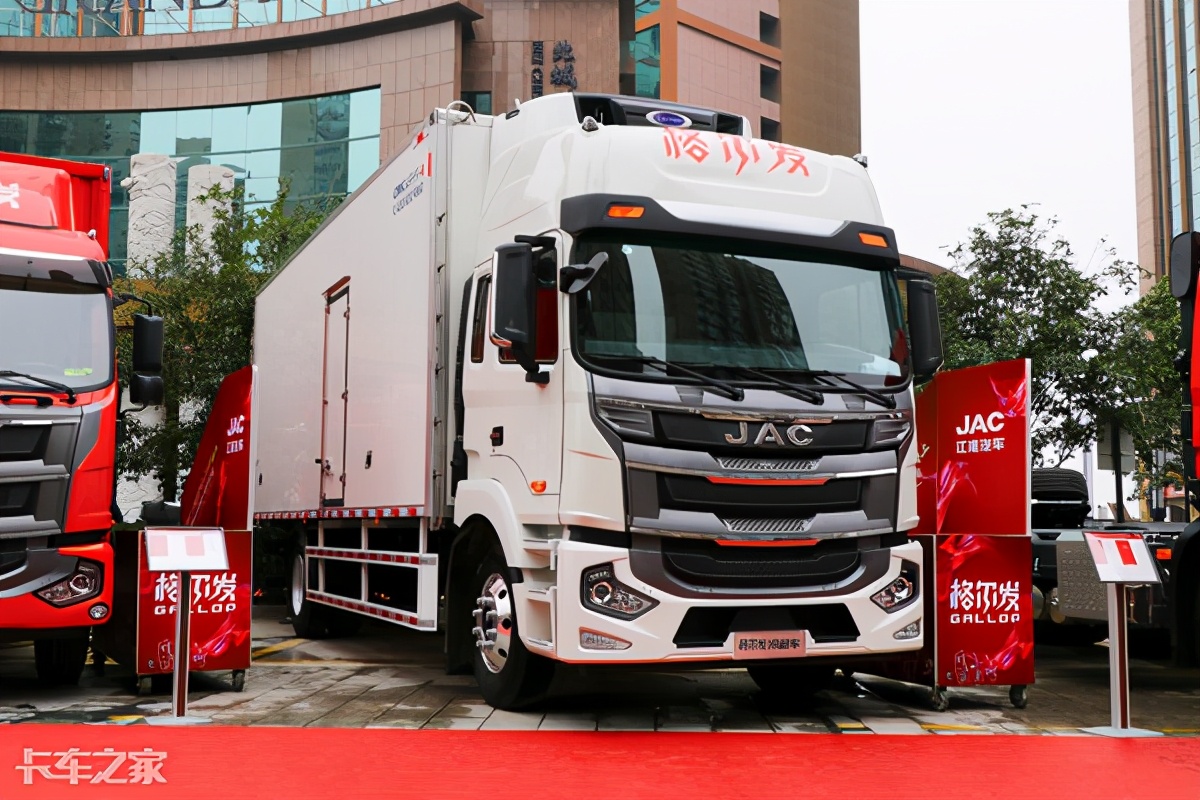 江淮格尔发a5x高栏新车,江淮格尔发a5x7.8米拉猪车