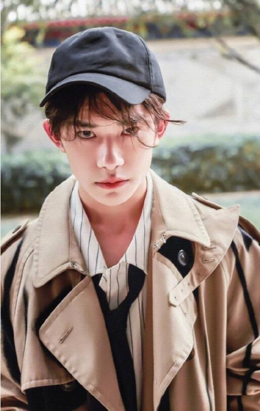 帽子怎么戴好看呢,帽子怎么戴好看一点