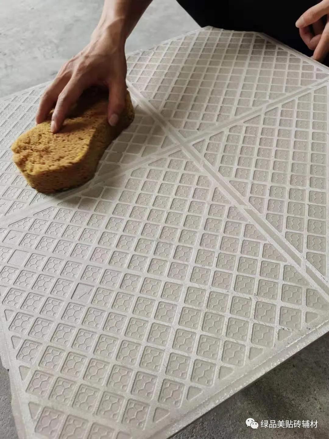 大板瓷砖胶使用的误区和正确的施工方法