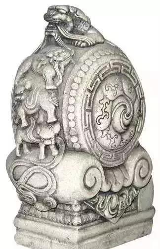 庭院围墙大门门墩图片,庭院门墩的风水讲究