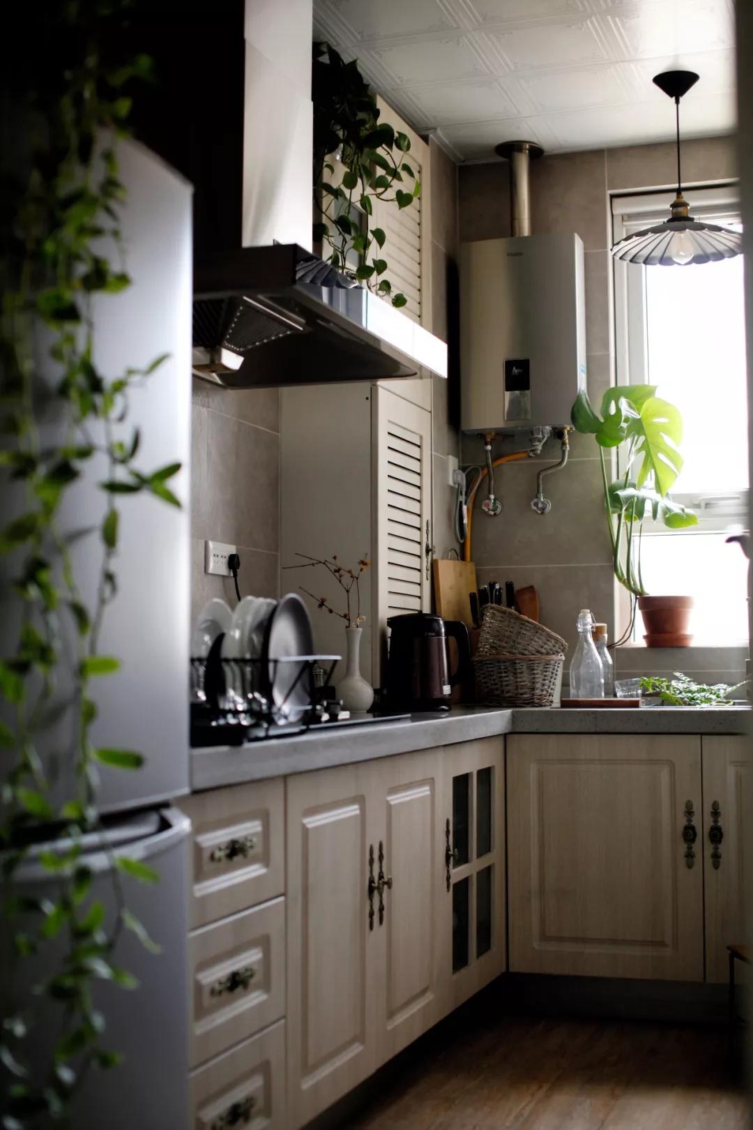 56岁阿姨独居2层别墅，不结婚不生娃，靠另类日式风圈粉无数人