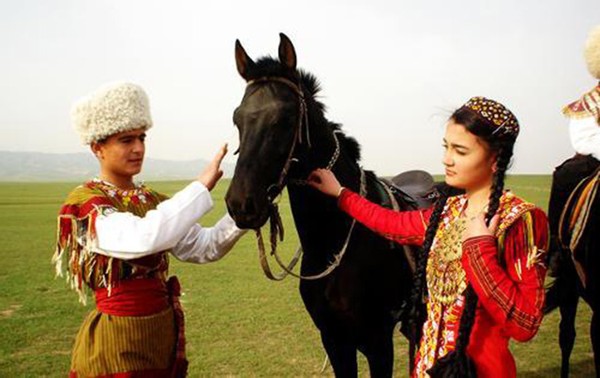 土库曼斯坦神秘低调的永久中立国,土库曼斯坦闭关锁国