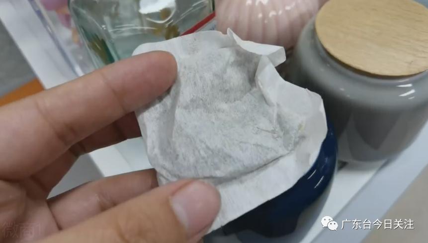 老年人适合喝苦丁茶,快转给爸妈