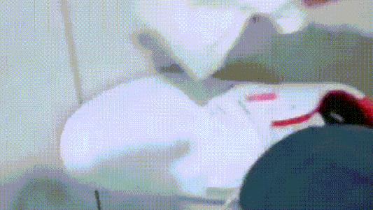 不管油烟机多脏多油只需一片白菜,油烟机不怕脏易清洗