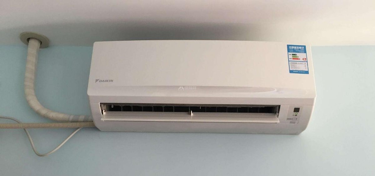 卧室适合装定频还是变频空调,卧室空调定频的好还是变频的好