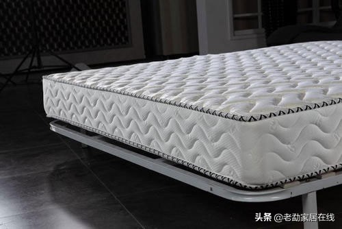 床垫哪种配置适合中老年人,要什么样的床垫才是好床垫