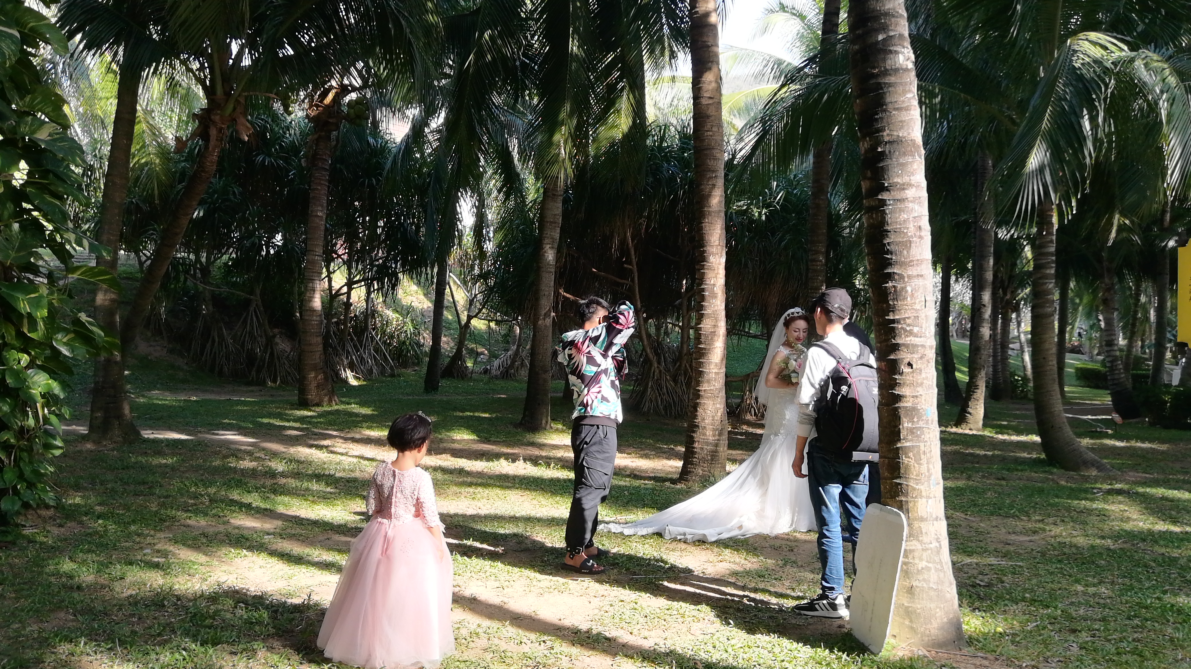 三亚大小洞天婚纱摄影攻略,三亚大小洞天婚纱照基地多少钱