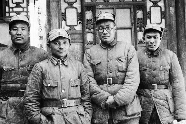 1986年*伯承刘**因病逝世，临终曾说：我是死也不瞑目，这是怎么回事