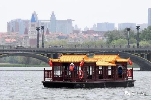 想坐游船可以去哪里坐,南湖画舫游览