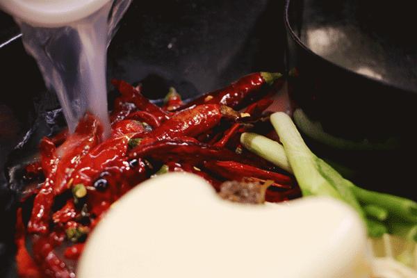 牛排火锅是什么样子的,最近的牛排火锅为什么那么便宜