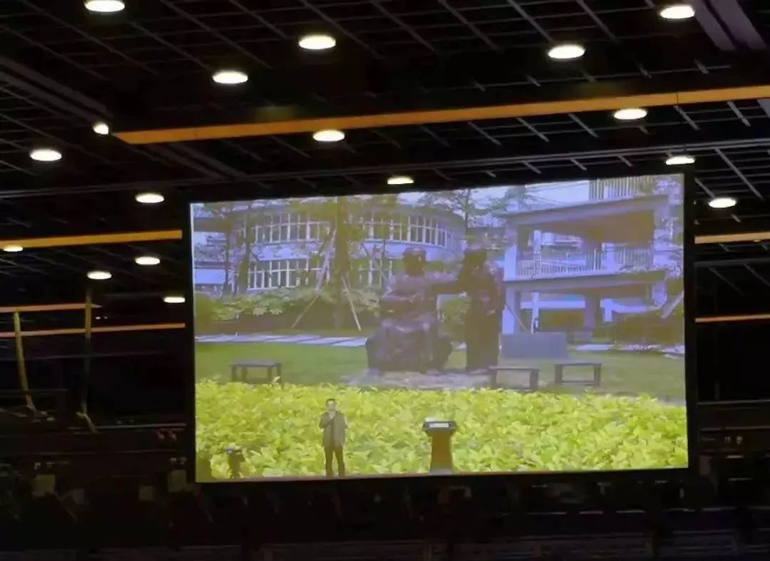 只要孩子健康学习不好也没关系,只要身体健康学习成绩无所谓