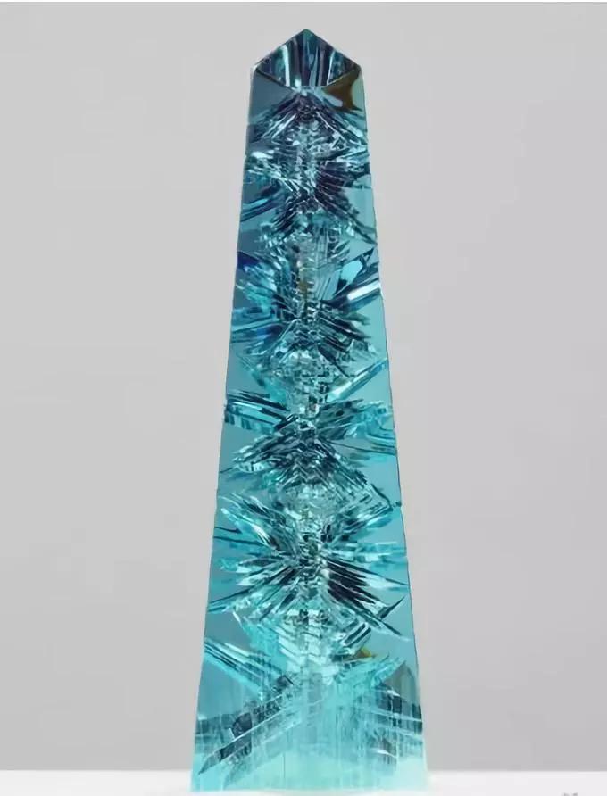 多维度认识鲜红斑痣,蓝色宝石是几月生辰石