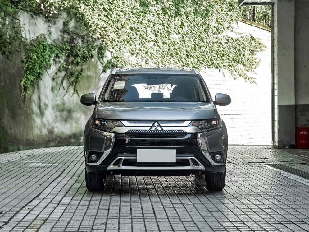 日系“实力派”倒下，欧蓝德5月销量5411辆，不到16w起为啥卖不动