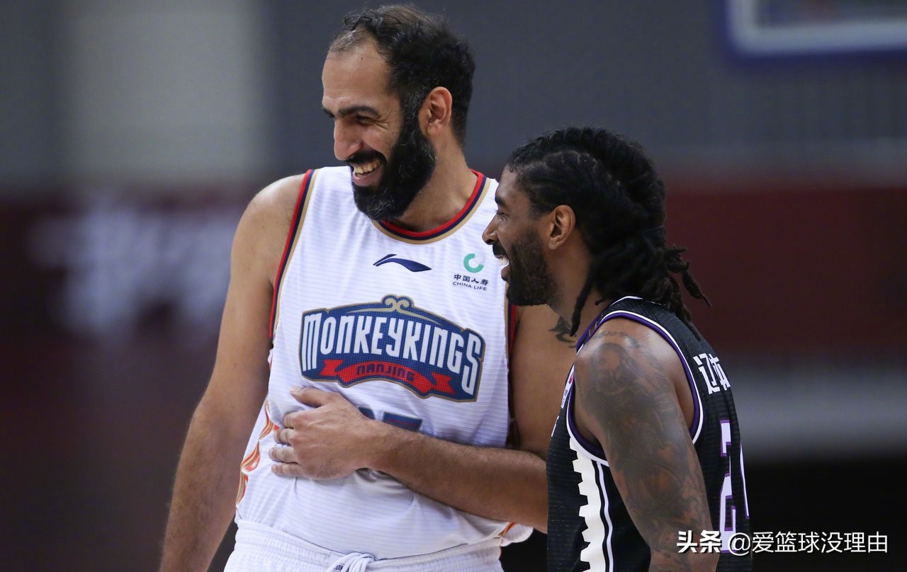 约瑟夫杨单场74分,约瑟夫杨空砍74分全队得分