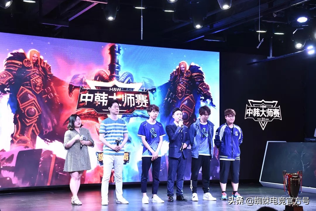 2019wcg韩国预选赛moonvsfov,moon中韩大师决赛