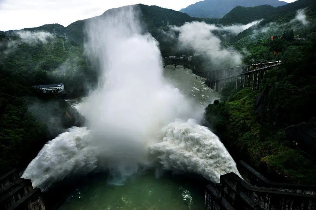 云雾奇观,自然云雾奇观