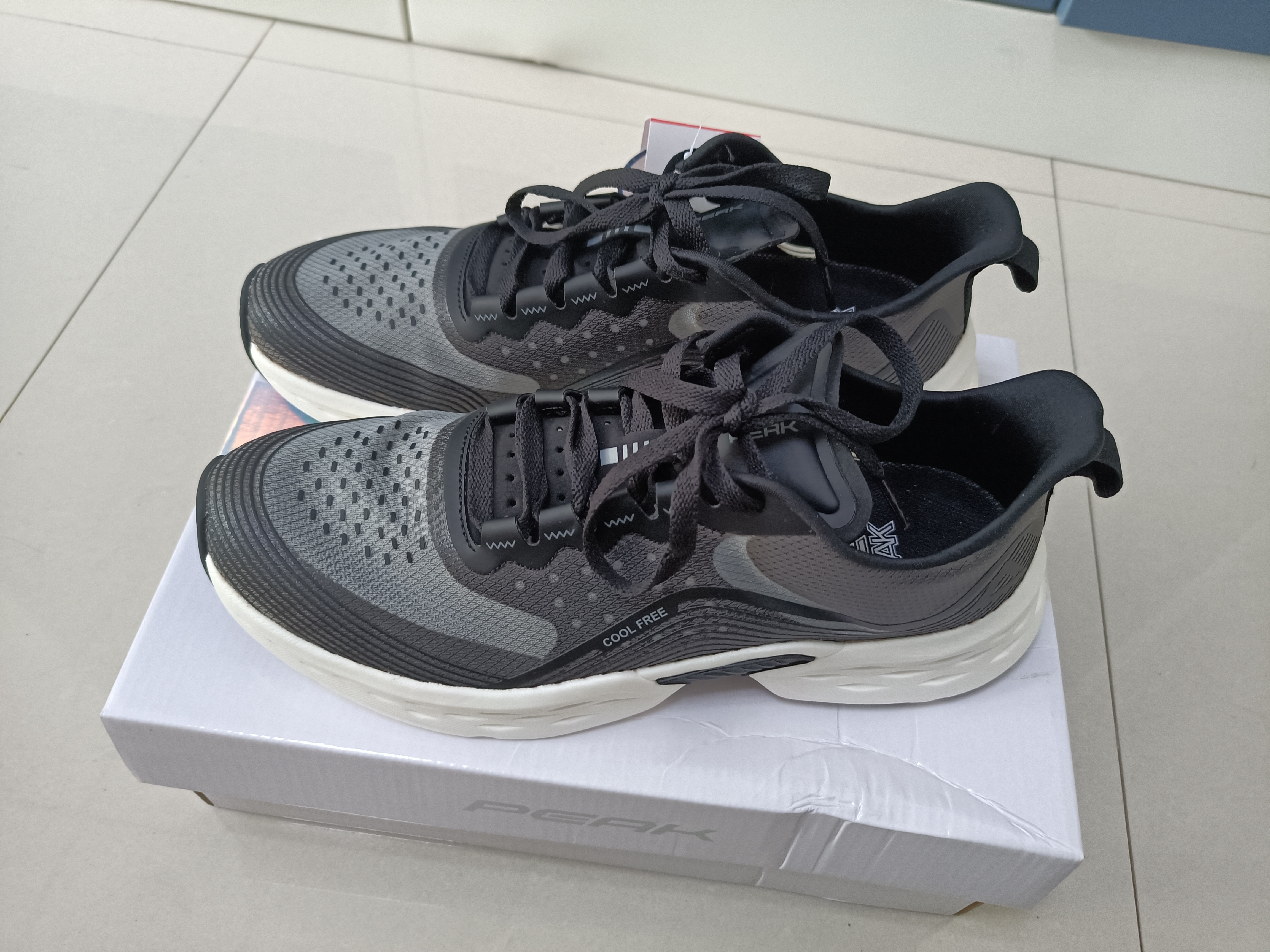 双十一200元内的跑鞋推荐,适合体重偏重500块钱以内的跑鞋