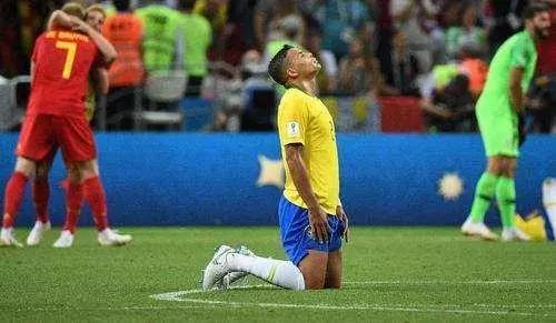 足球的魅力可以迷倒任何一个人,足球最美的魅力