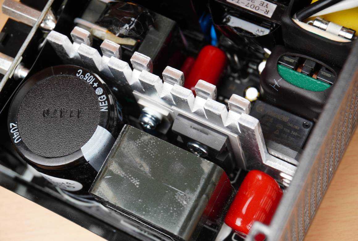 先马趣造最佳搭档，先马金钻650MSFX电源开箱拆解