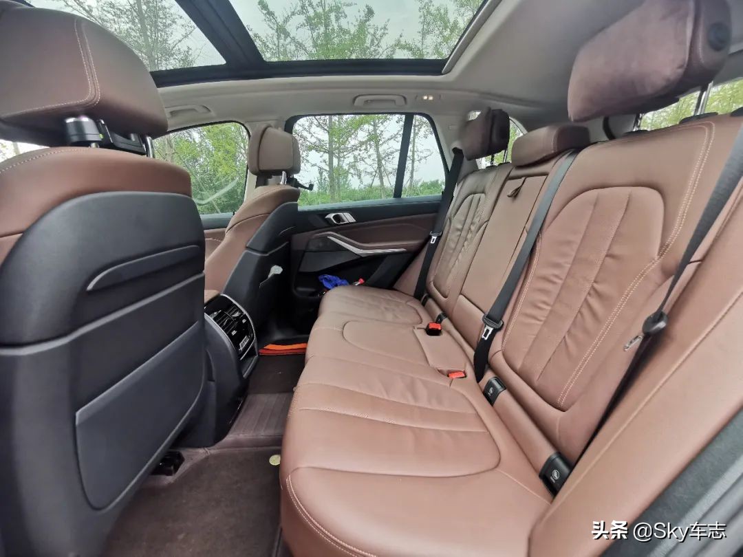 7天3000公里,宝马x57000公里发现烧机油