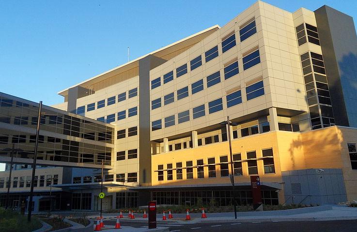 研究生学费竟然6万一年,研究生天价学费