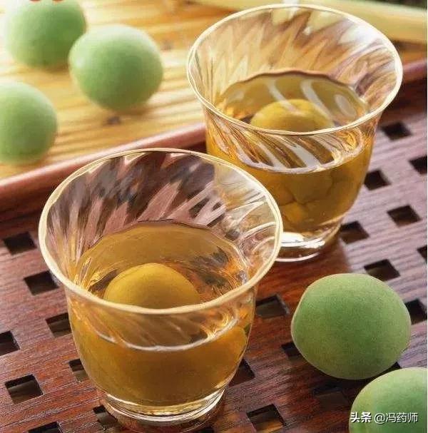 口腔溃疡黄色和白色哪个严重,口腔溃疡一面白色一面黄色的药