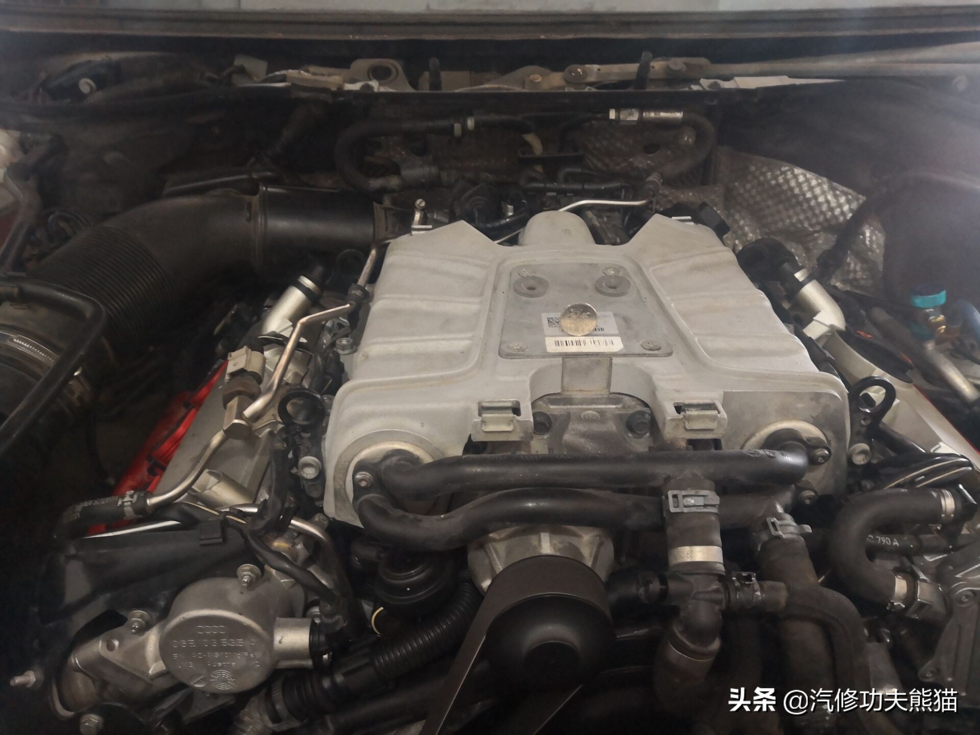 能拉动波音747的大众神车途锐烧机油治理，修完了又可以拉飞机了