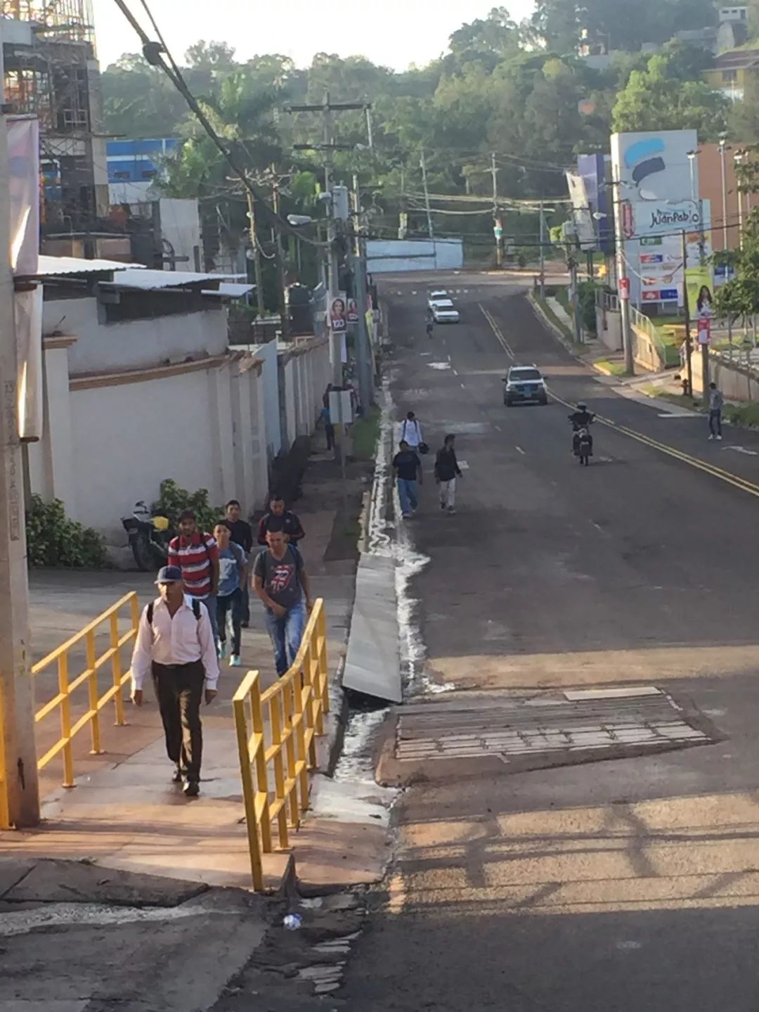 翻译专业就业前景待遇,现在翻译的就业前景怎么样