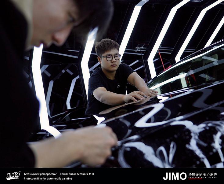 玻璃贴膜跟手机贴膜一样吗,手机贴膜跟汽车贴膜不一样吧