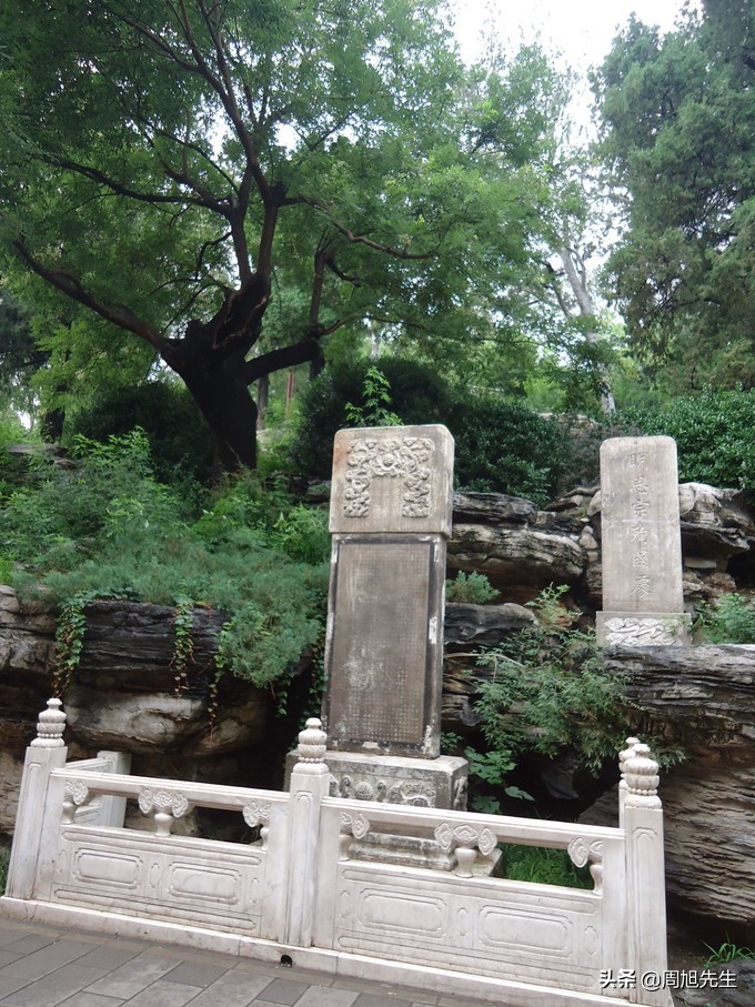 北京景山公园值得一去吗,游北京景山门票多少钱