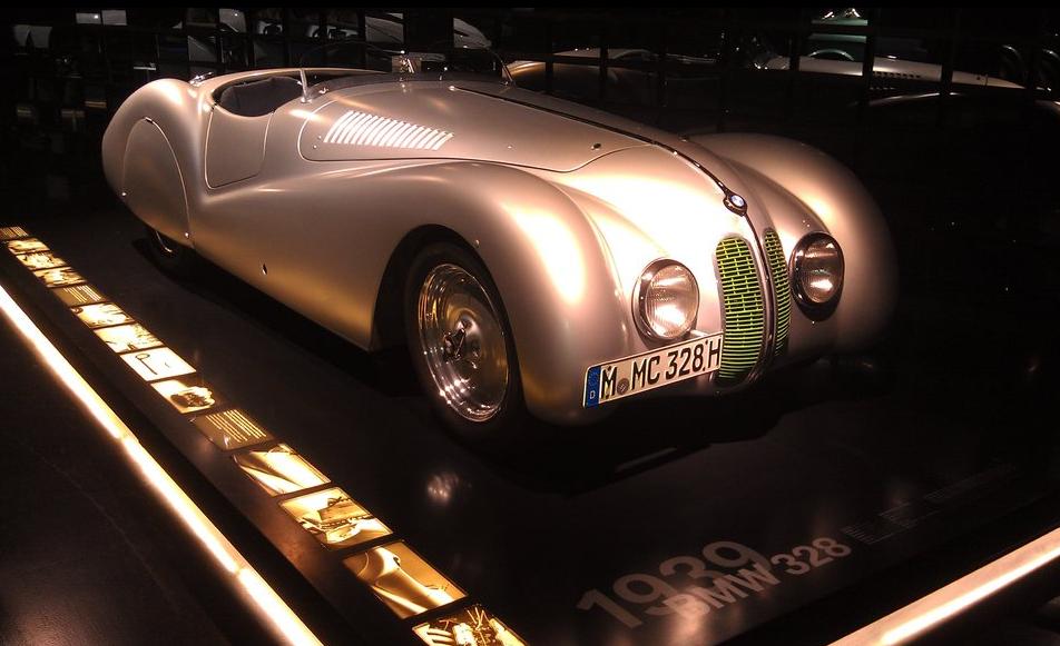 瓷器比景德镇更美?小龙虾泛滥没人吃?爱喝酒又不限速的梦幻国