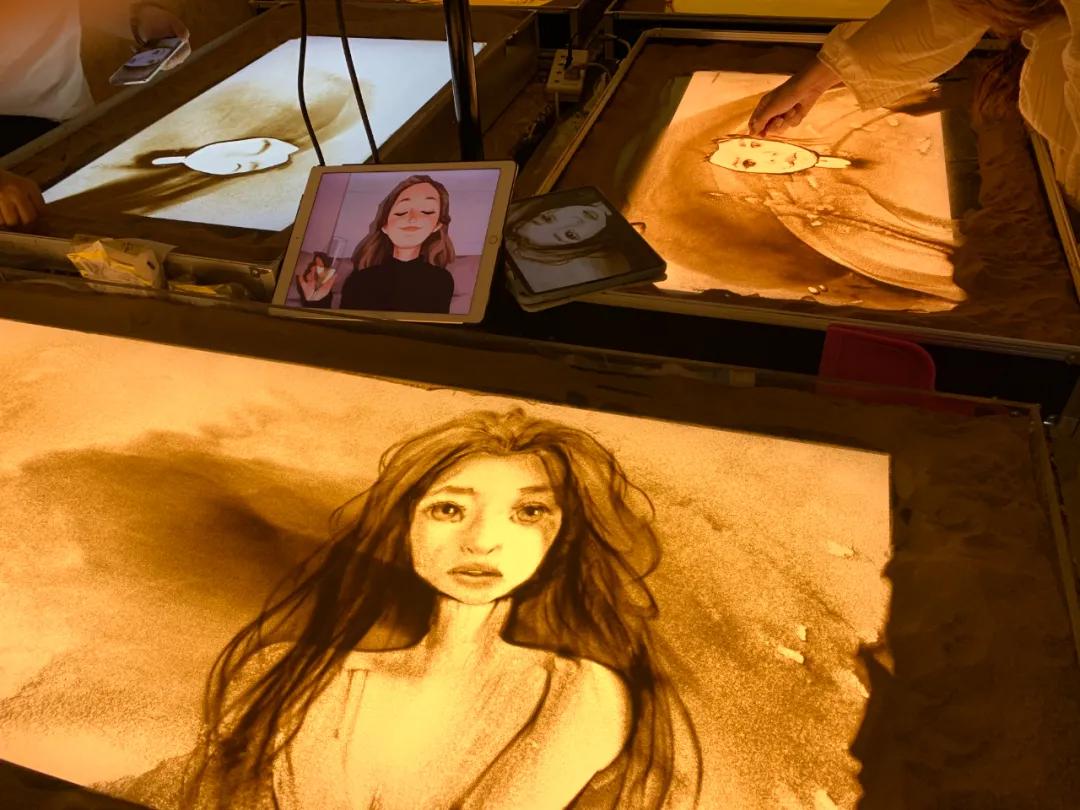 线上沙画师训课程已全面开启！帮助你的学校开启少儿沙画课程