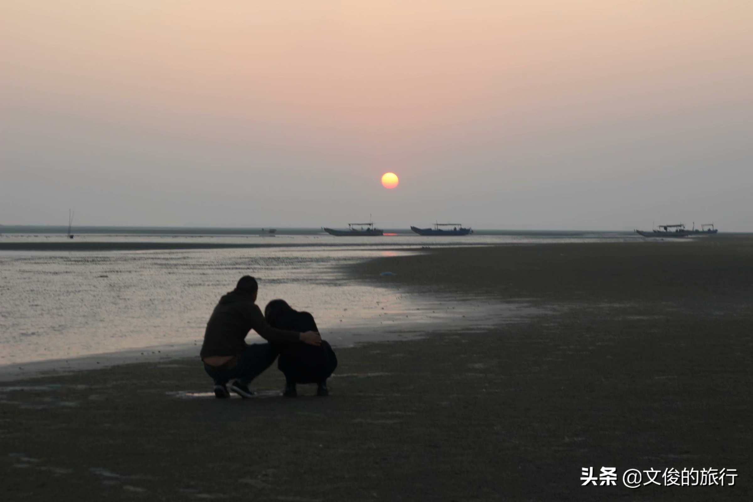 从防城港到东兴金滩需要多久时间,去防城港的簕山古渔村