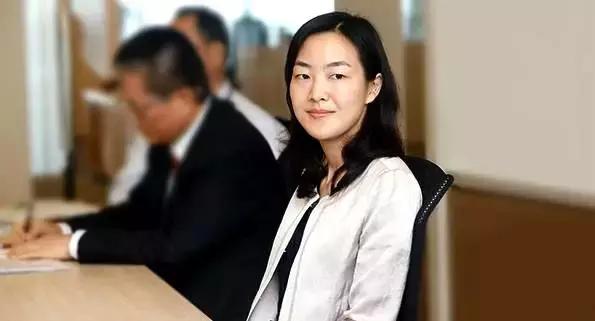 宝成、丰泰鞋业双雄拼的是二代，鞋王蔡其瑞比郭台铭行业地位显赫