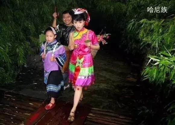 56个民族美女服饰图片大全,56个民族女生的漂亮服装