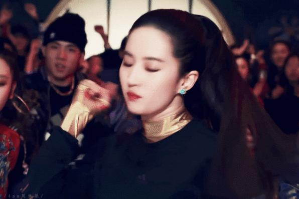 刘亦菲虎扑女神照片,虎扑女神刘亦菲夺冠