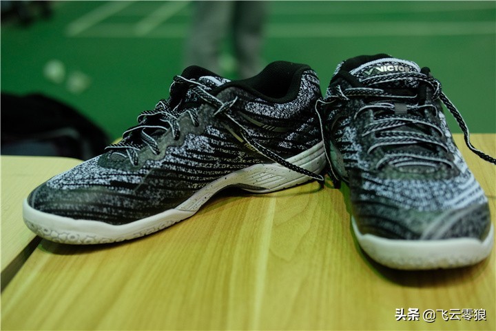 飞云a922评测,羽毛球鞋排行榜前十名中羽