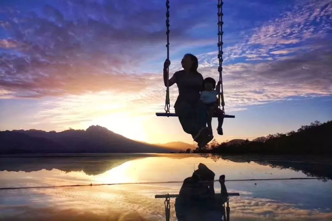 巴厘岛大秋千值得去吗,巴厘岛网红秋千值得去吗